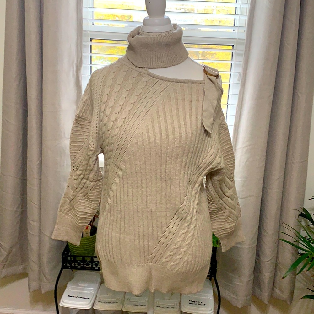 New one cold shoulder sweater